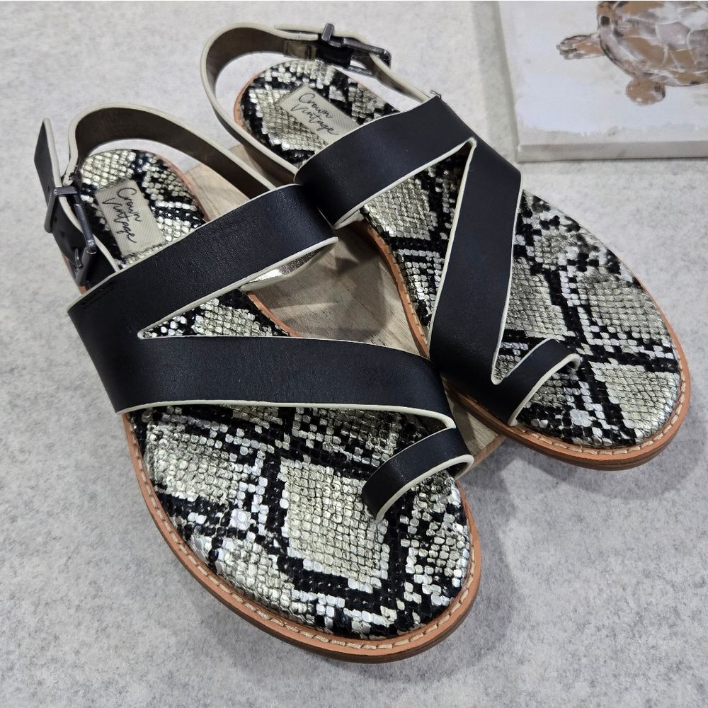 Crown Vintage Aaliya Sandals Size 7 Like New. Super Cute! NWOT